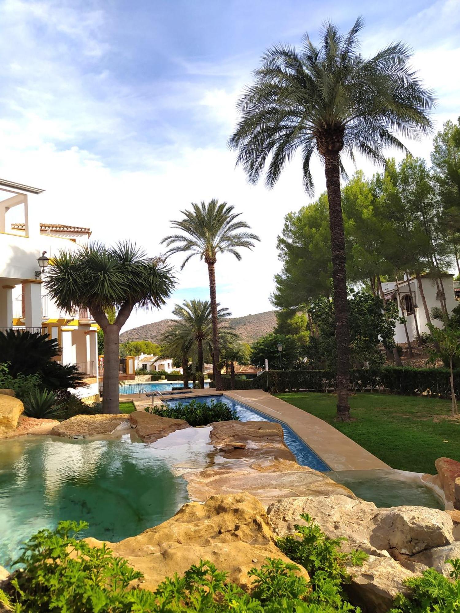 Apartamento Buganvilla Pool Muntanya la Sella المظهر الخارجي الصورة